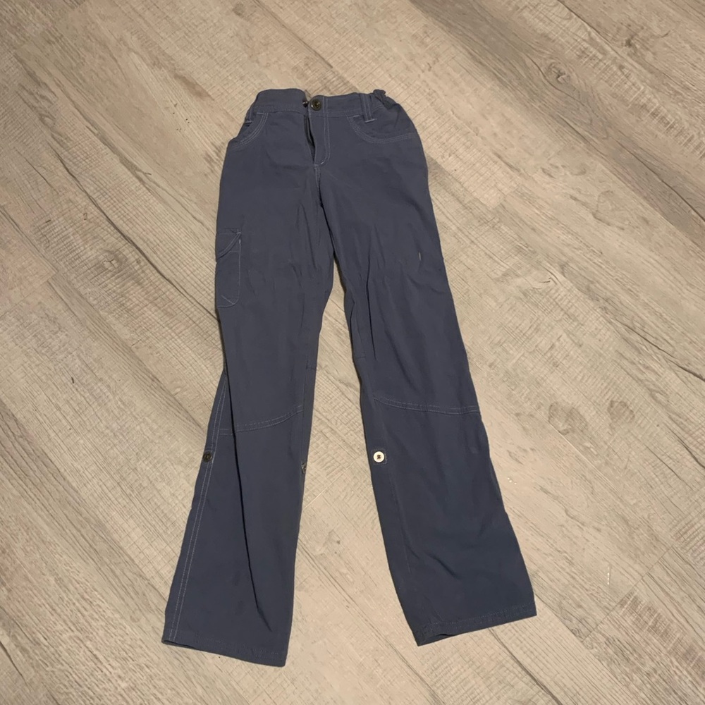 Kühl- Gray children’s cargo pants.